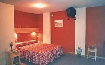 Alto Parana Hotel 2*
